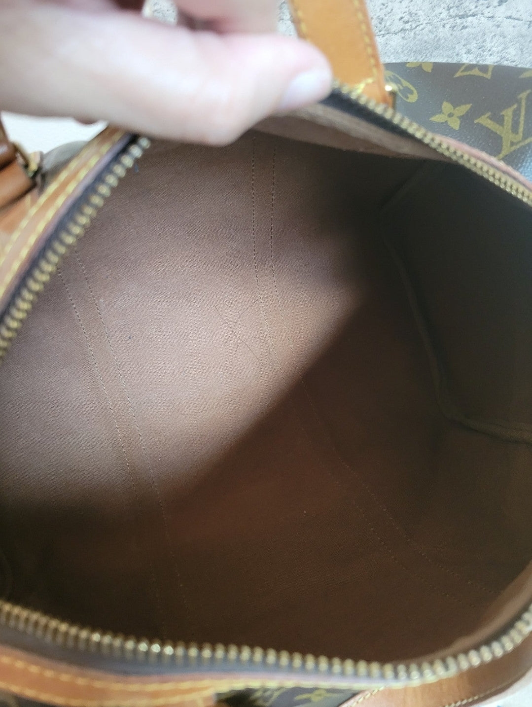 Louis Vuitton SAC Souple 35