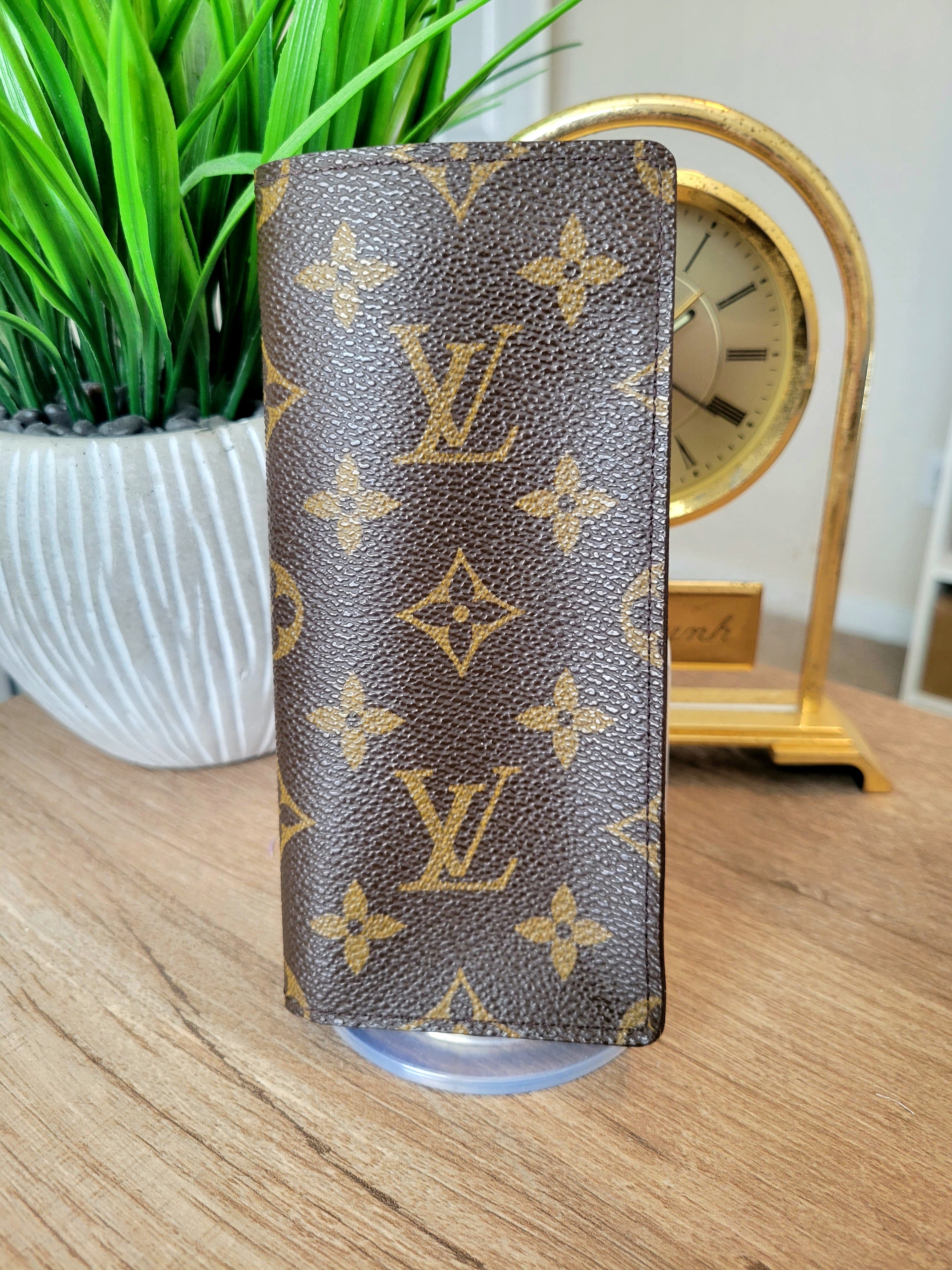 Louis Vuitton GM Monogram Canvas Glasses Case Brown