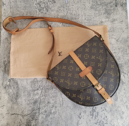 Louis Vuitton Chantilly GM Crossbody Bag
