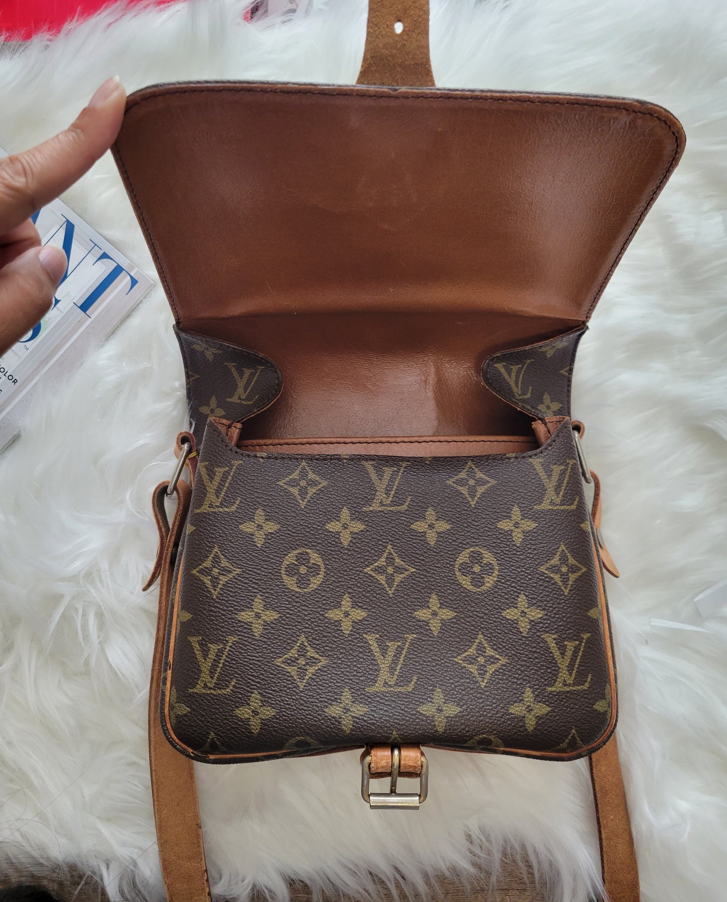 Louis Vuitton Monogram Canvas Cartouchiere MM