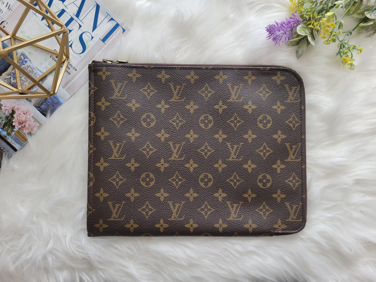 Louis Vuitton Monogram Voyage Porte Documents