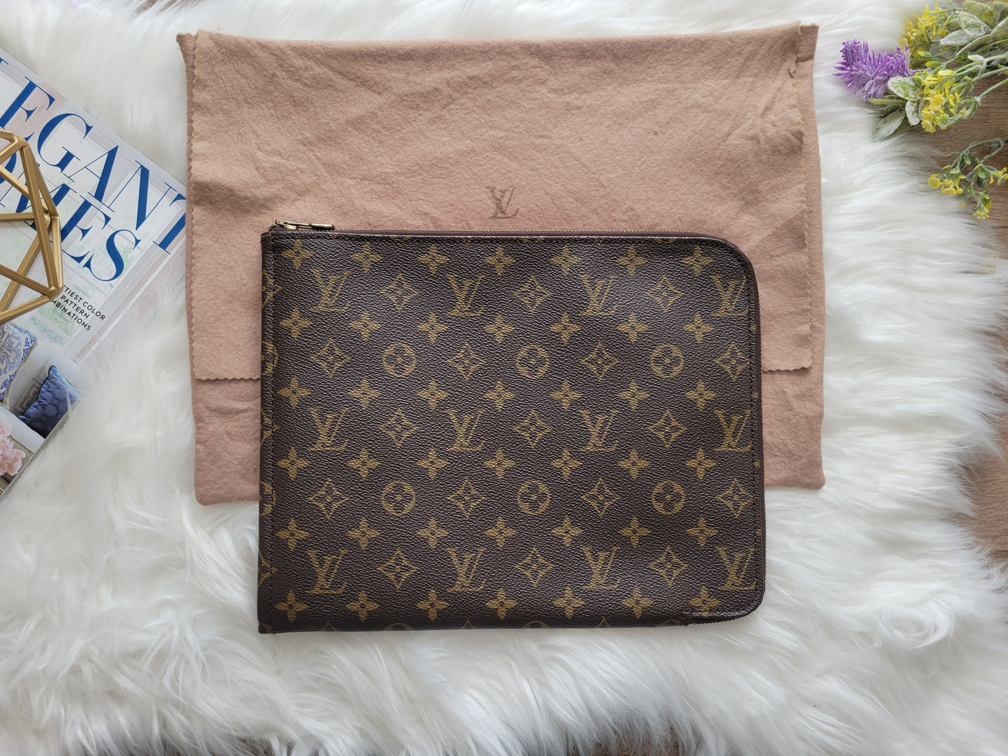 Louis Vuitton Monogram Voyage Porte Documents