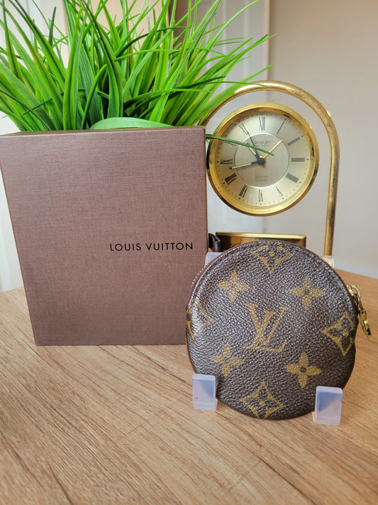 Louis Vuitton Monogram Round Coin Purse