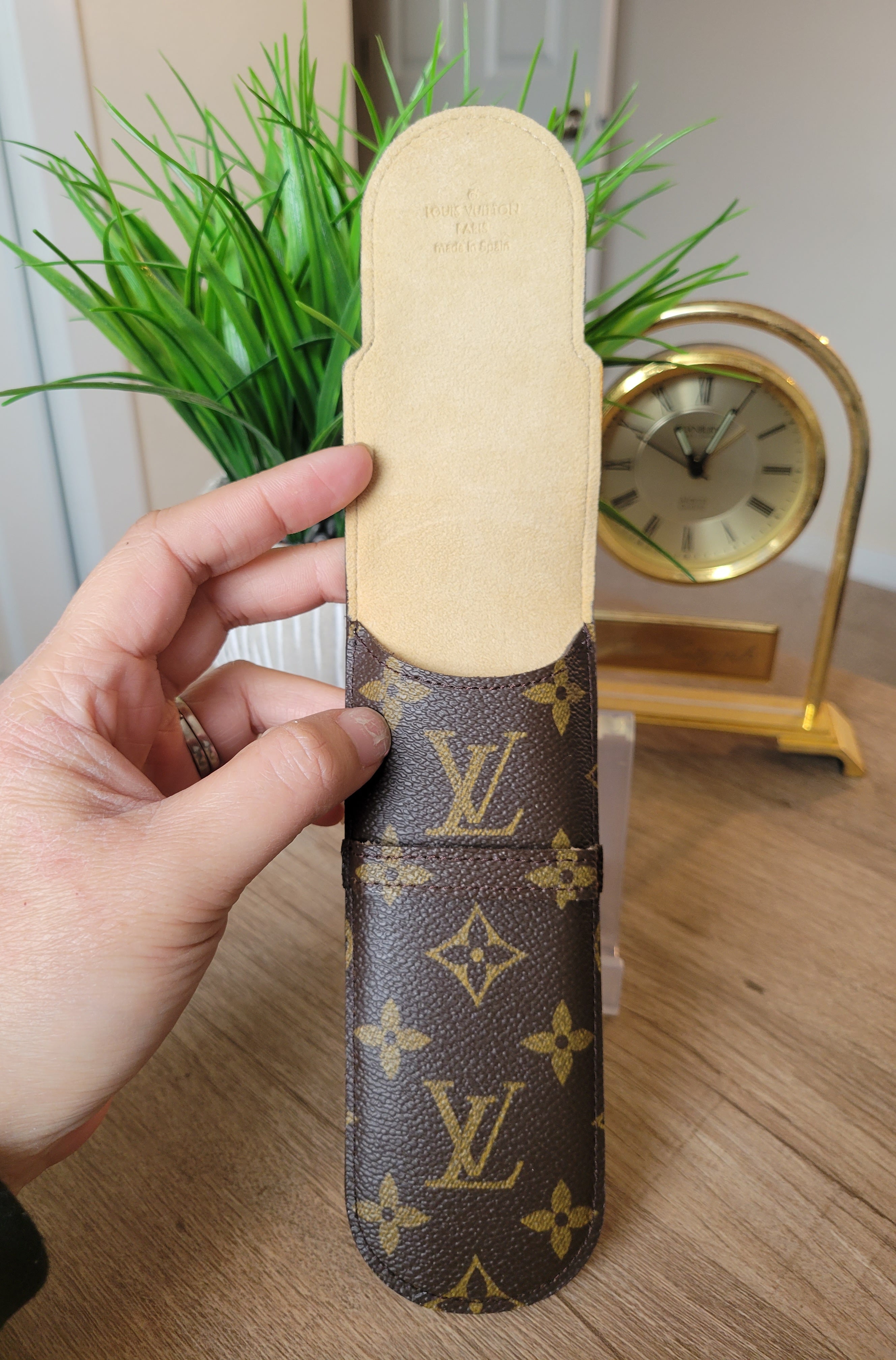 Louis Vuitton Monogram orders Pen Case