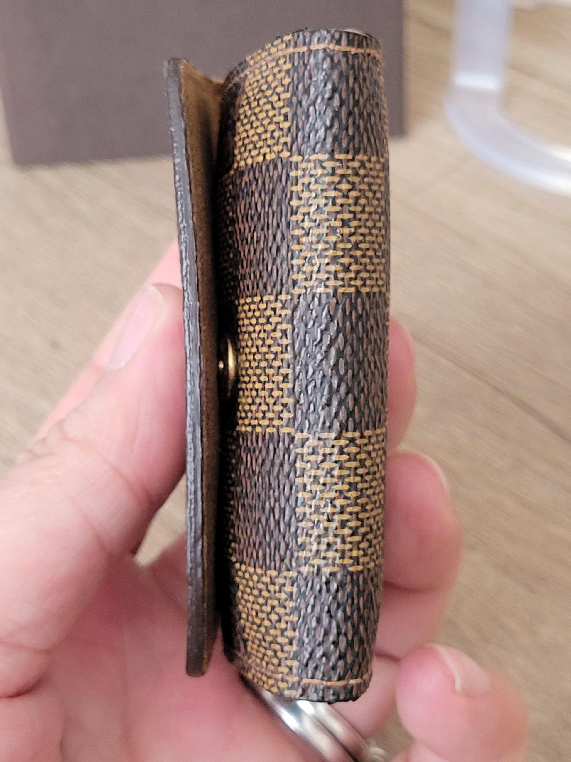 Louis Vuitton M30974 Cufflinks Flower Bouton de Manchette Motif Gold Case  Men's