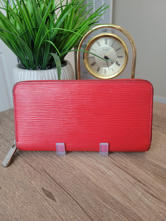 Louis Vuitton Epi Leather Zippy Wallet