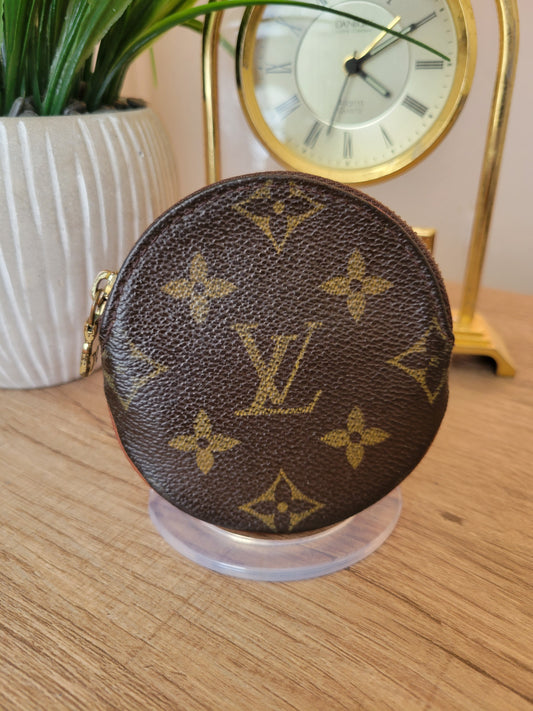 Louis Vuitton Monogram Round Coin Purse