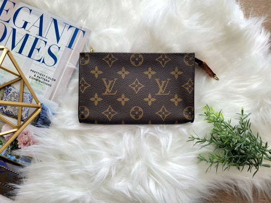 Louis Vuitton Bucket PM Pouch