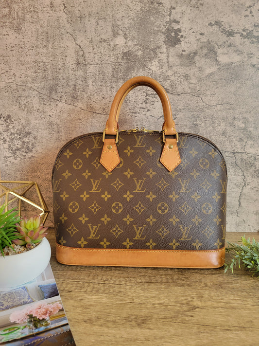 Louis Vuitton Alma PM