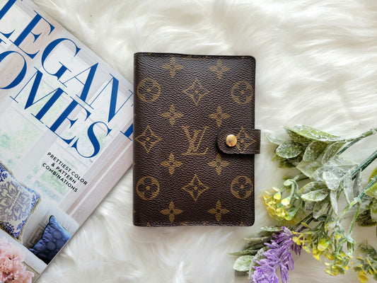 Louis Vuitton Monogram Small Ring Agenda / Passport Holder PM