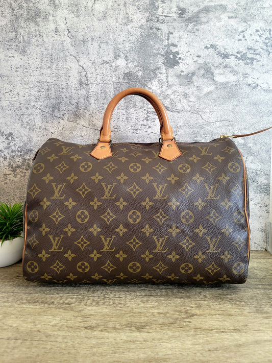 Louis Vuitton Monogram Speedy 35