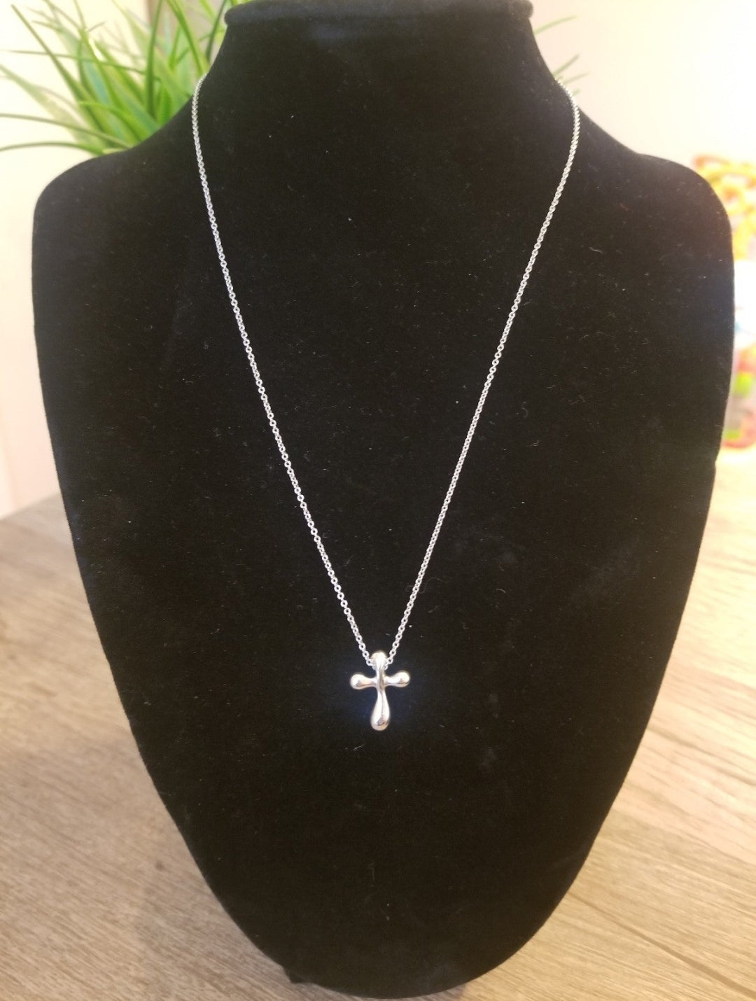 Vintage Tiffany & Co Elsa Peretti SMALL Tear Drop Cross Necklace