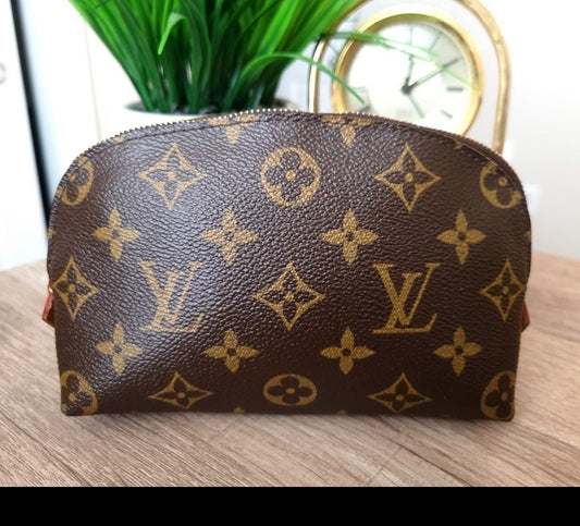 Louis Vuitton Monogram Pochette Cosmetic Bag Pouch